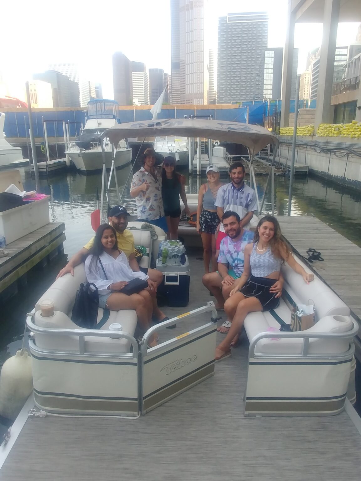Meemaw and Granny Pontoon Love to Show You Chicago! Rent Chicago Boats